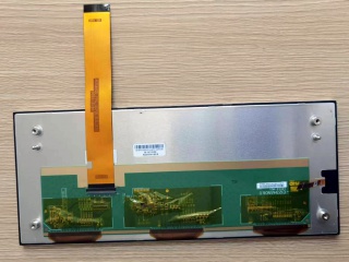 友达 12.3